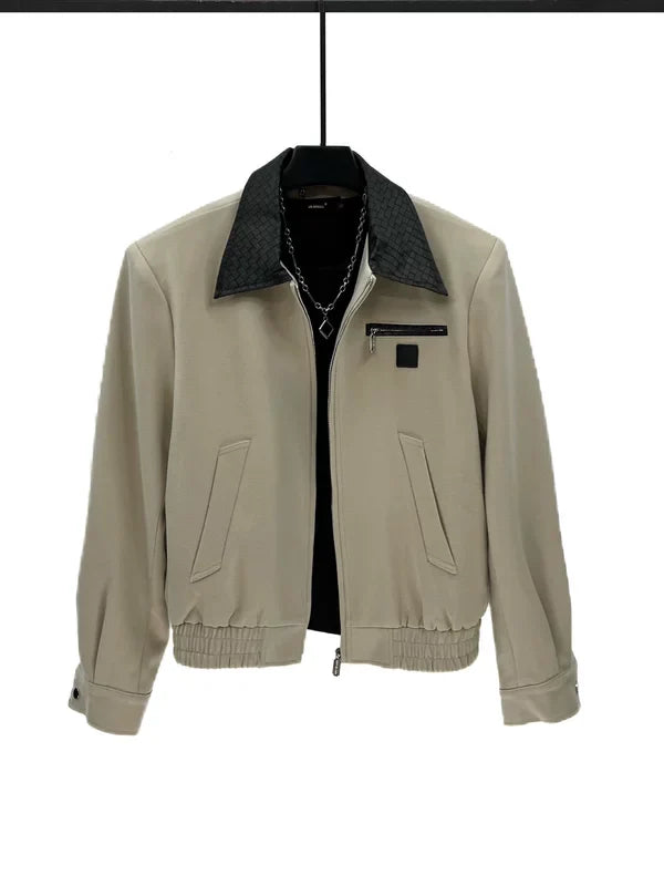 Kurze Jacke mit Farbblock-Revers und Reißverschluss