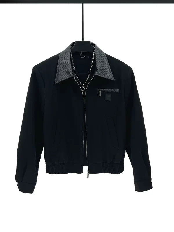 Kurze Jacke mit Farbblock-Revers und Reißverschluss 